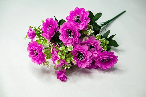 Ветка гвоздики 20 цветков пурпурно-фиолетовый